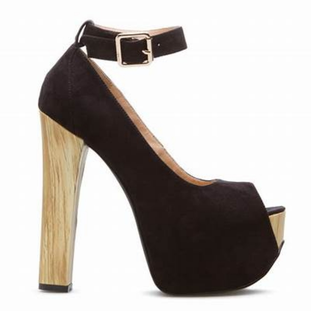 Looking for Madison by Shoedazzle Patty